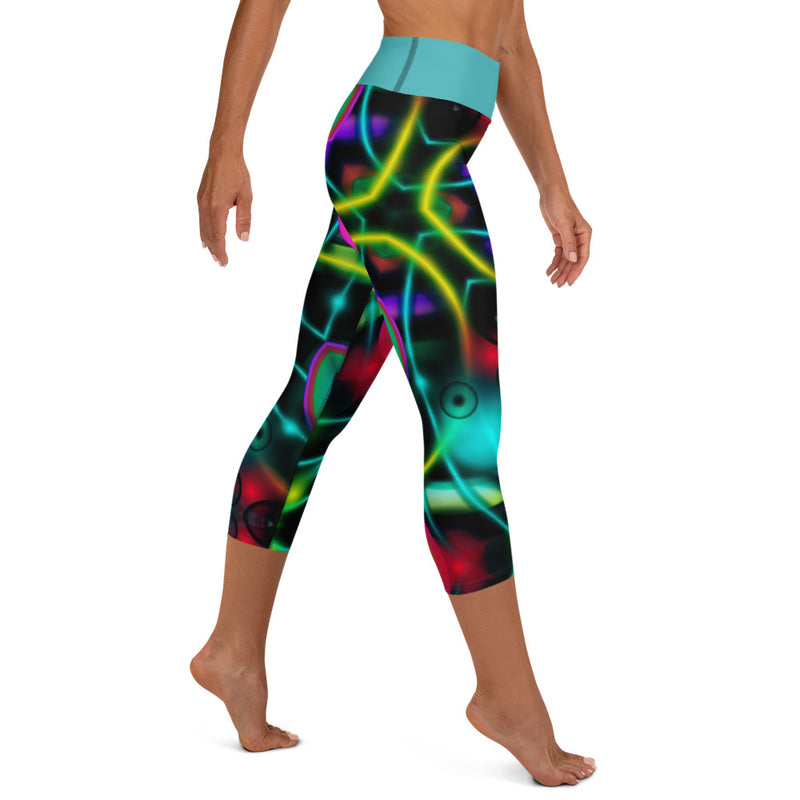 Yoga Capri Leggings Kaleidoscope - SAVANNAHWOOD