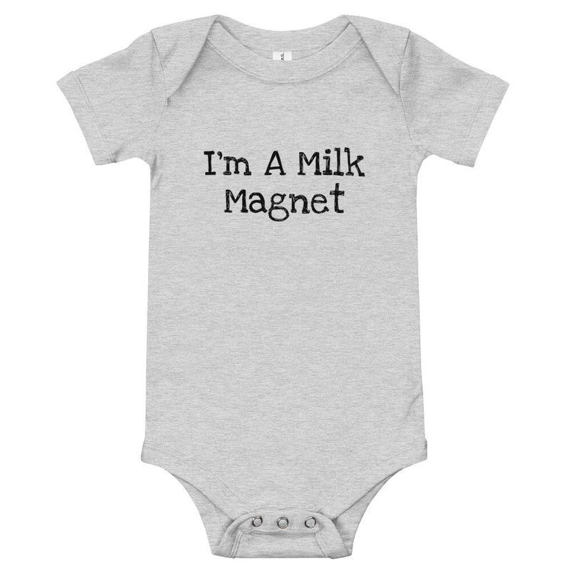 T-Shirt Onesie Milk Magnet - SAVANNAHWOOD